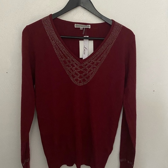 🆕 LIQUID by SIONI Stud Sweater. Burgundy. Sz. S. - Picture 1 of 6